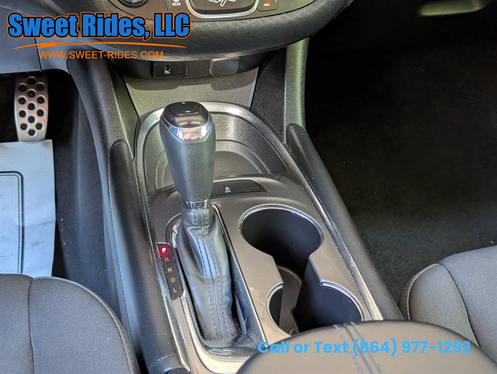 2017 Chevrolet Malibu - $9,995