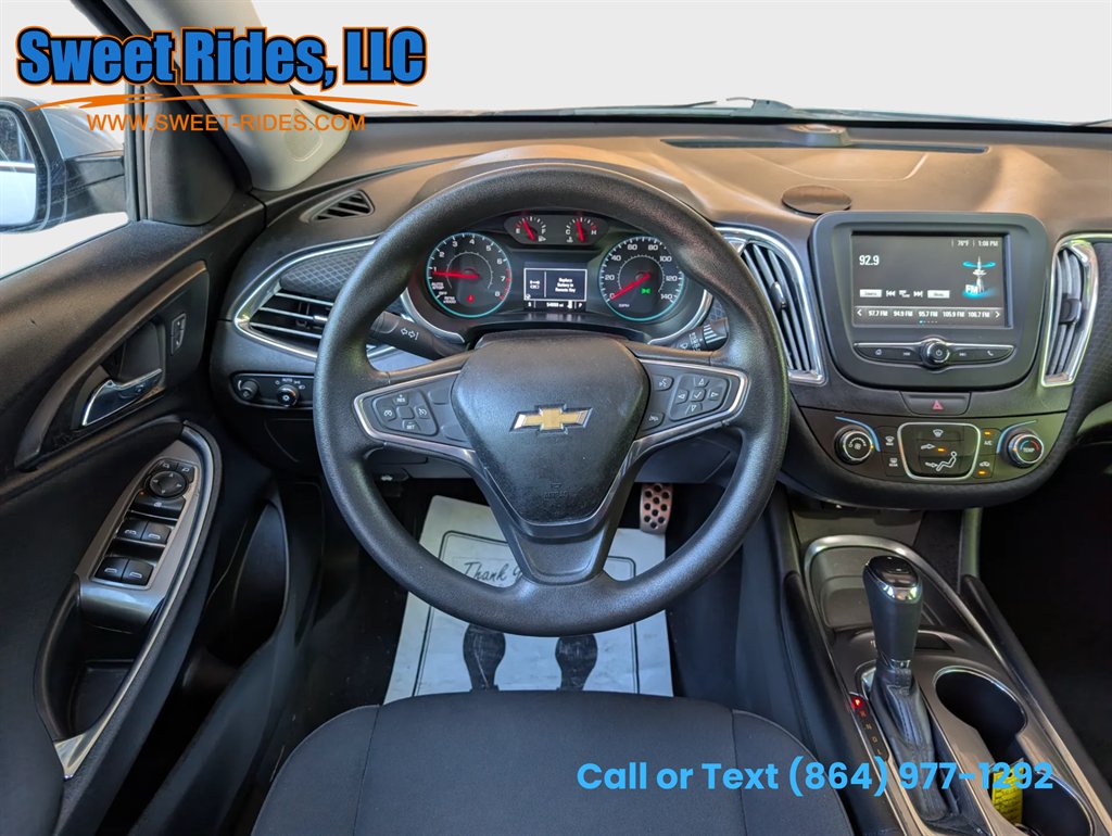 2017 Chevrolet Malibu - $9,995