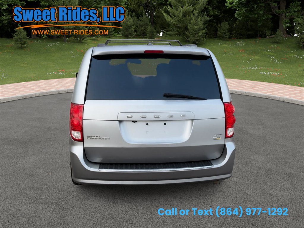 2018 Dodge Grand Caravan - $7,500