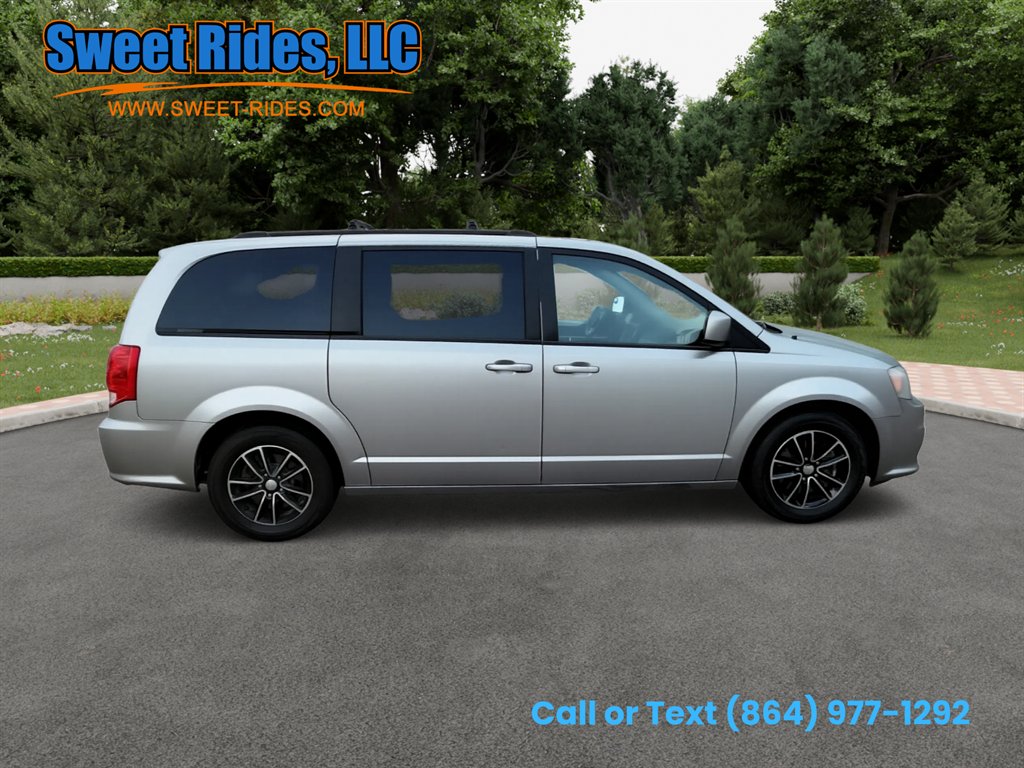 2018 Dodge Grand Caravan - $7,500