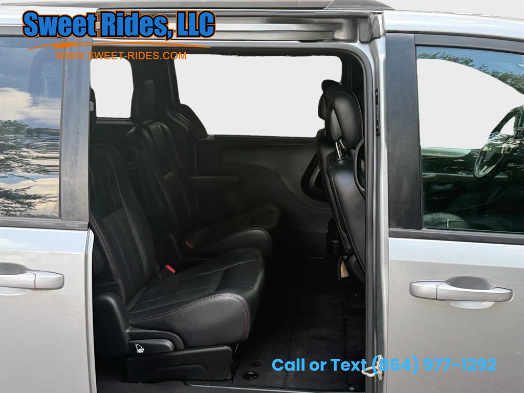 2018 Dodge Grand Caravan - $7,500