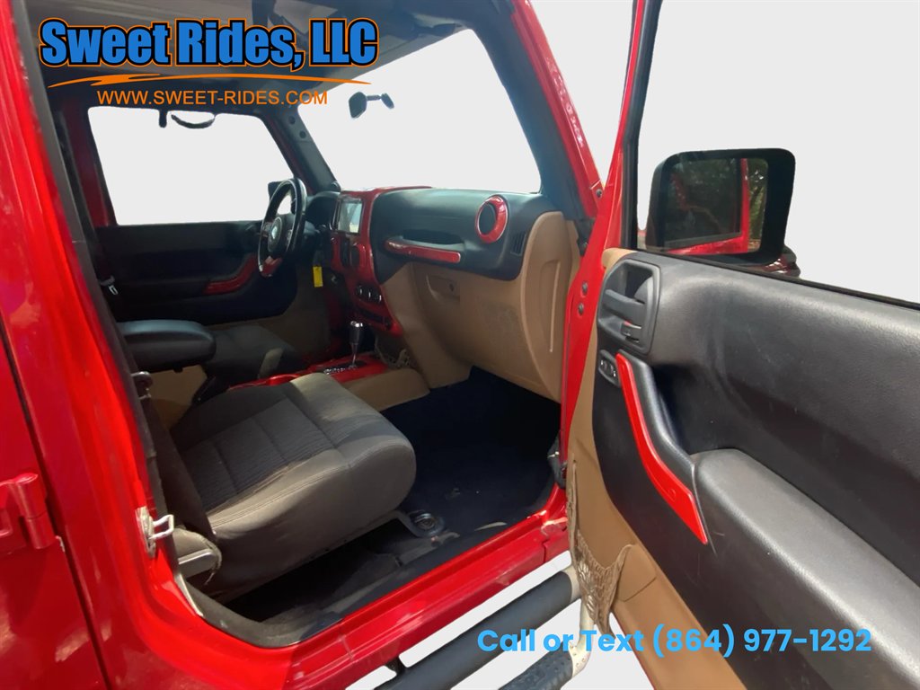 2012 Jeep Wrangler - $15,995
