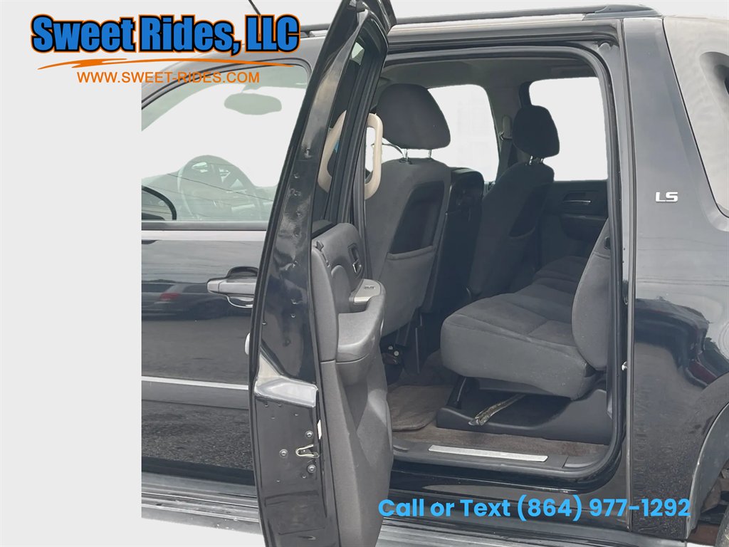 2008 Chevrolet Avalanche - $12,500