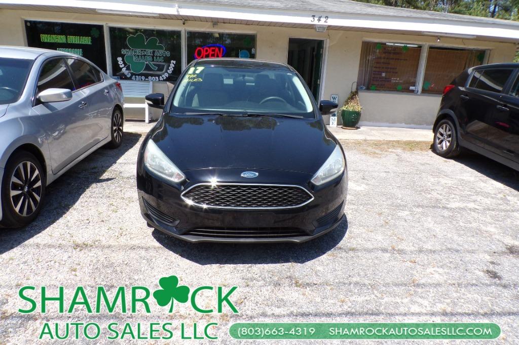 2017 Ford Focus SE photo