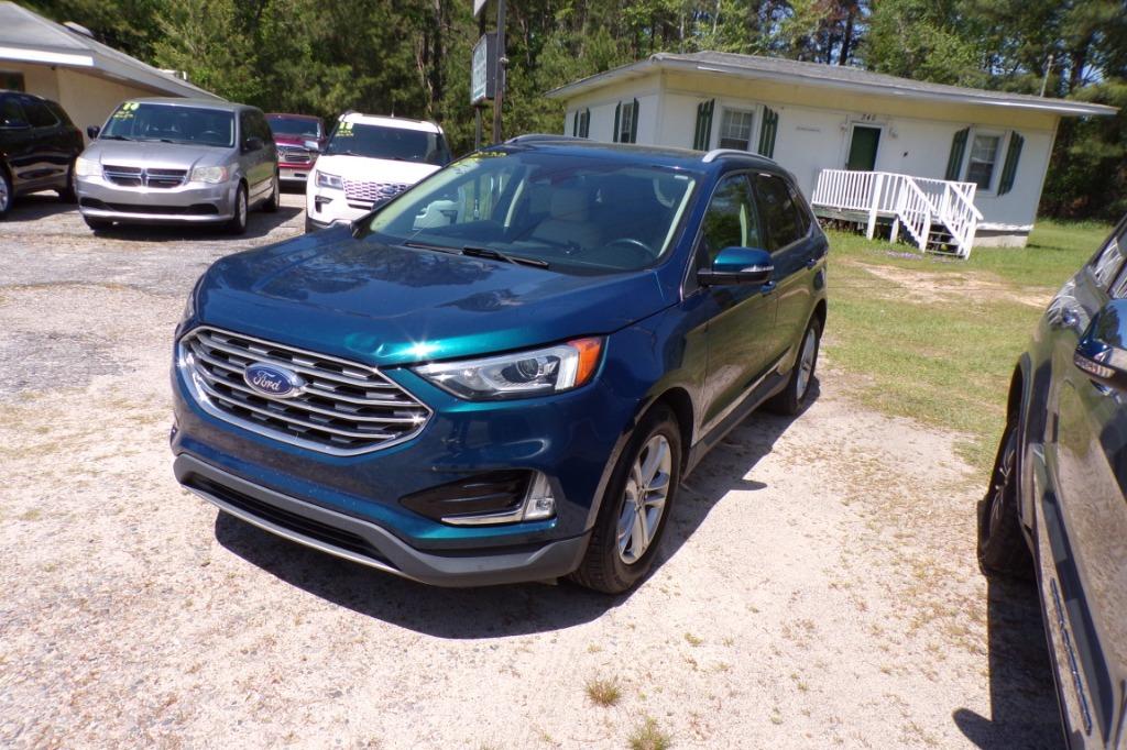 2020 Ford Edge SEL photo