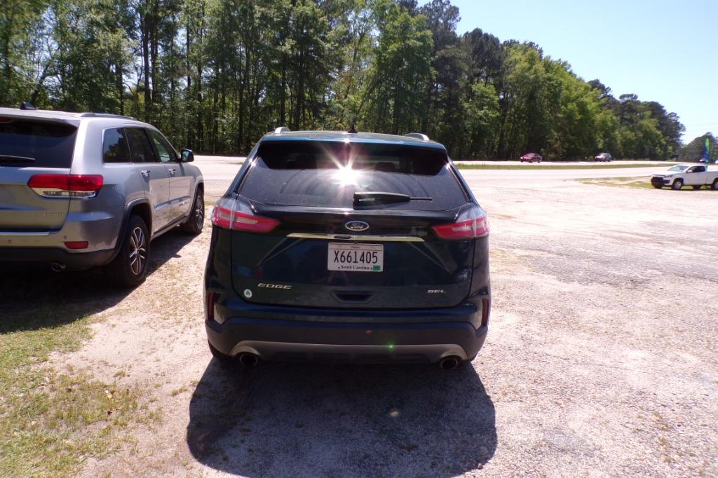 2020 Ford Edge SEL photo