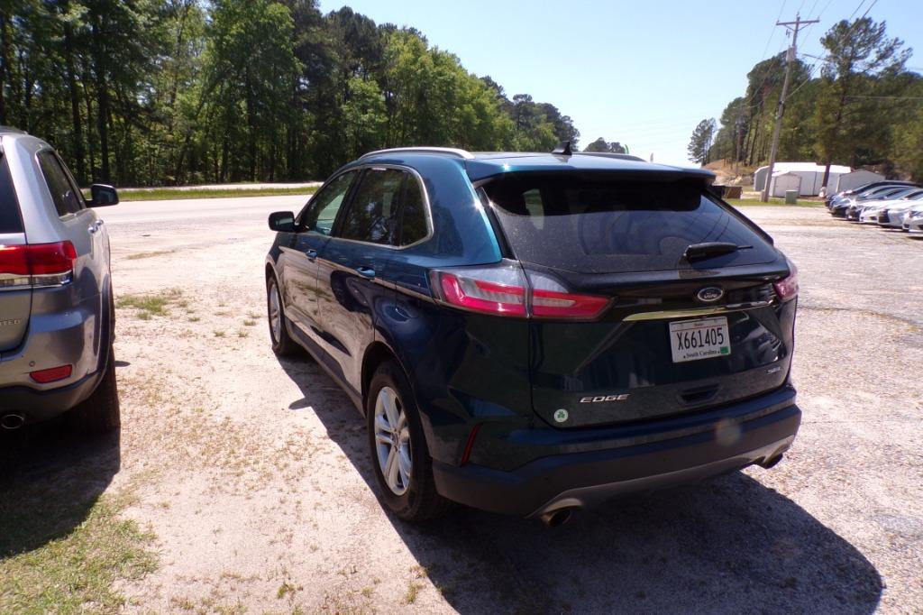 2020 Ford Edge SEL photo