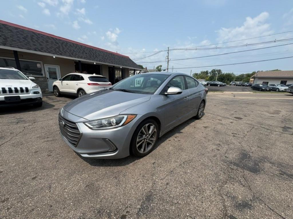 2017 Hyundai Elantra - $7,500