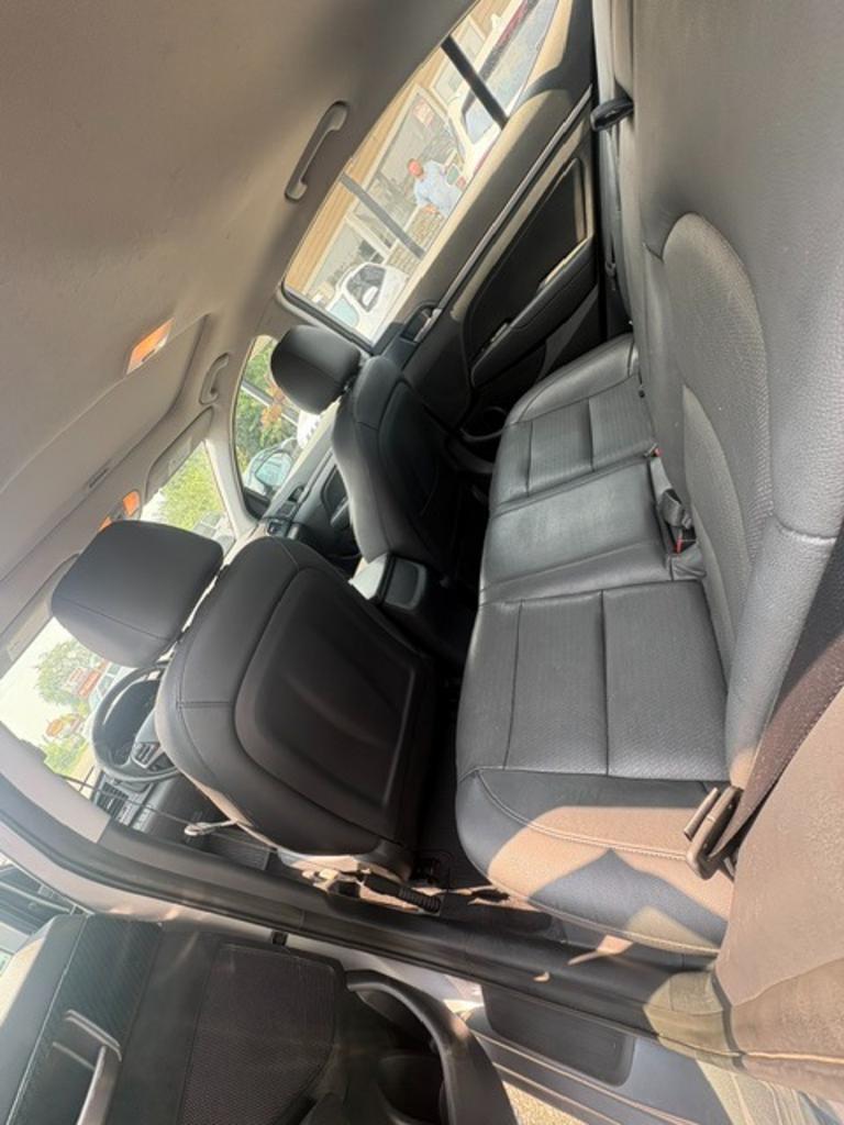 2017 Hyundai Elantra - $7,500