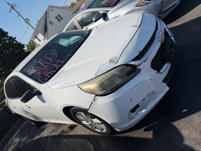 2016 Chevrolet Malibu - $1,200