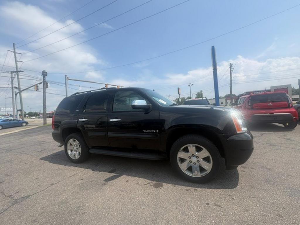 2009 GMC Yukon - $7,900