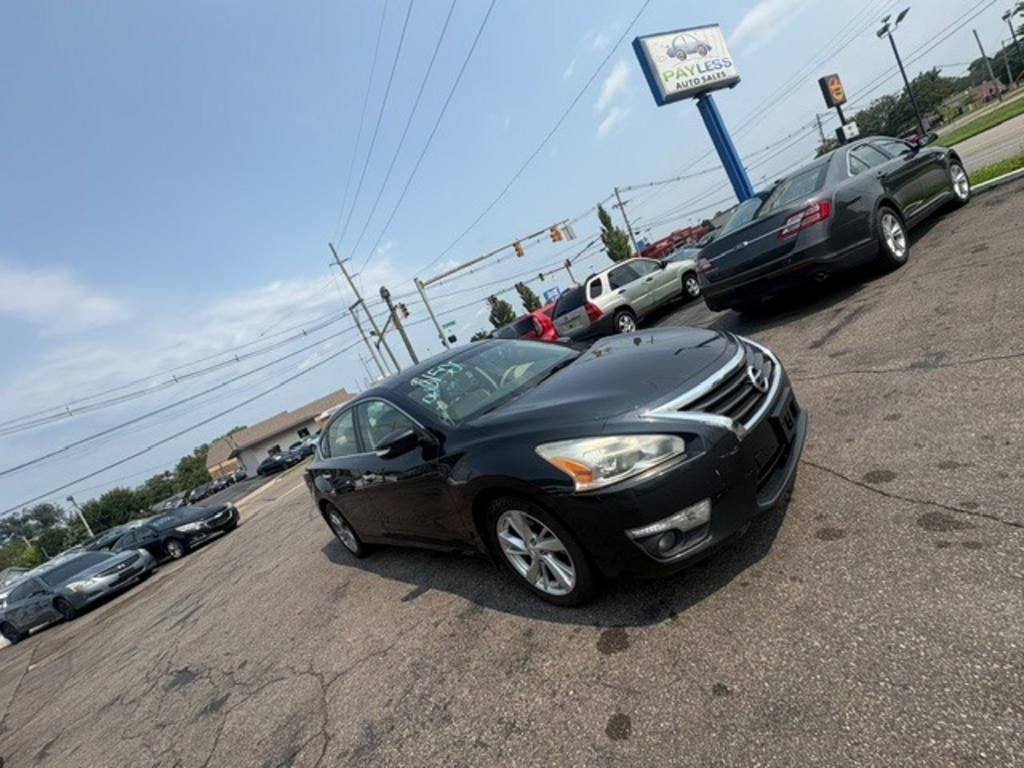 2014 Nissan Altima - $6,500