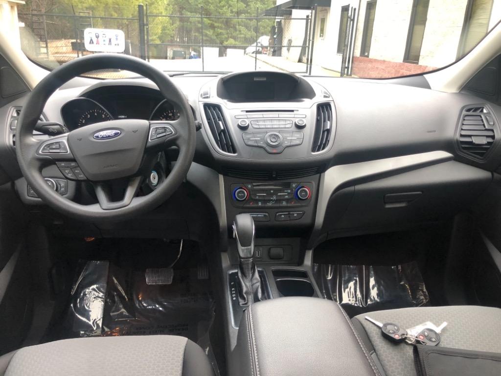 2018 Ford Escape SE photo