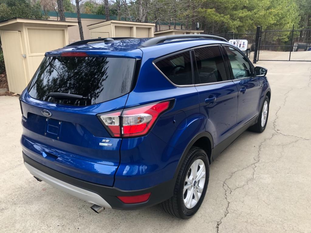 2018 Ford Escape SE photo