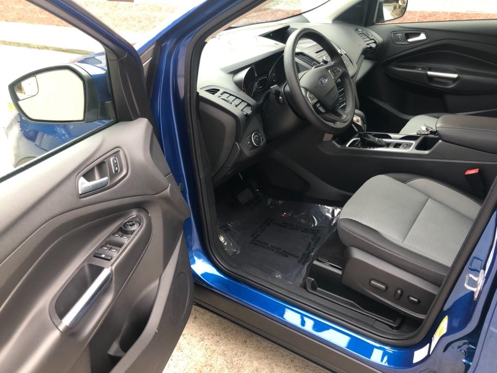 2018 Ford Escape SE photo