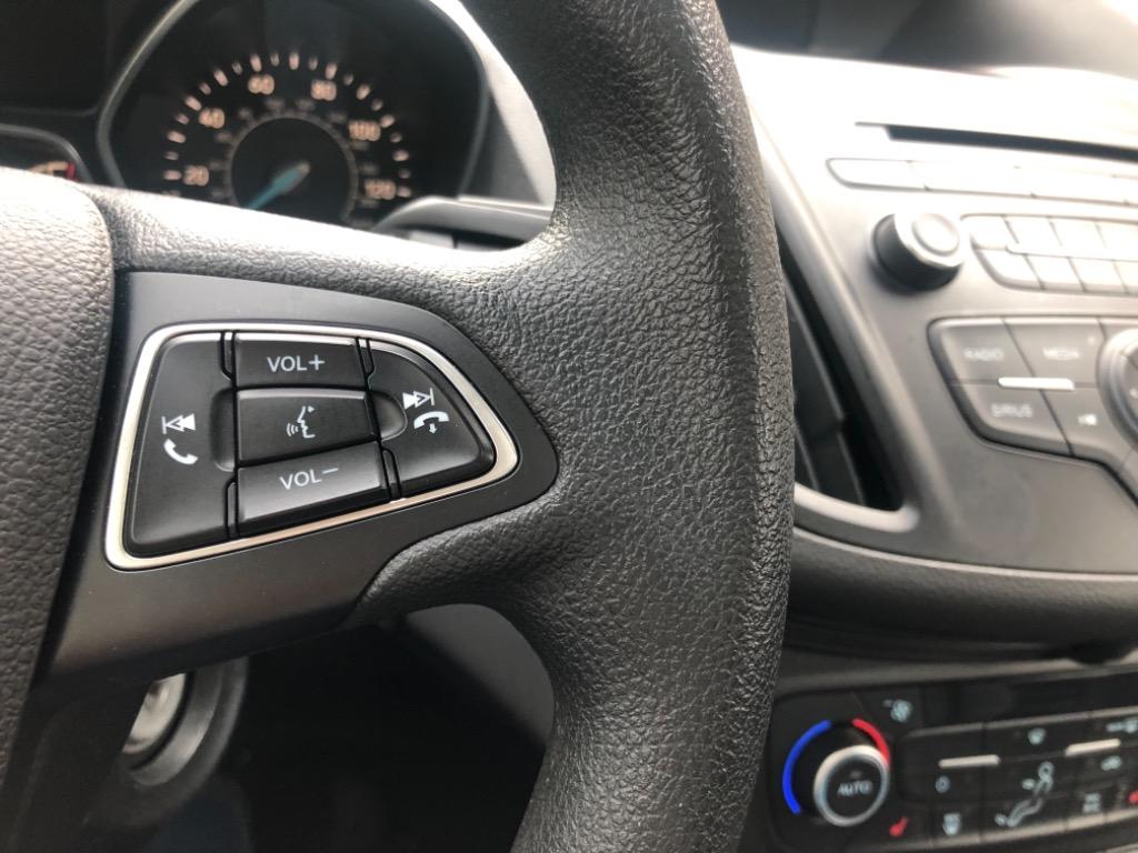 2018 Ford Escape SE photo