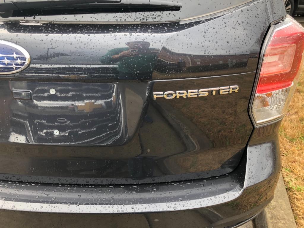 2018 Subaru Forester 2.5i Premium photo
