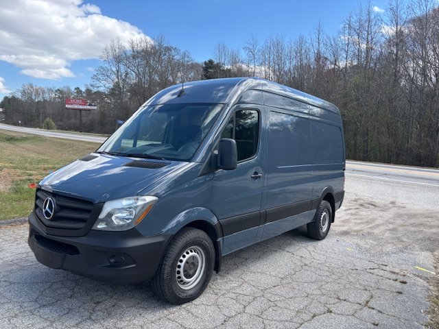 2018 Mercedes-Benz Sprinter 2500 High Roof photo