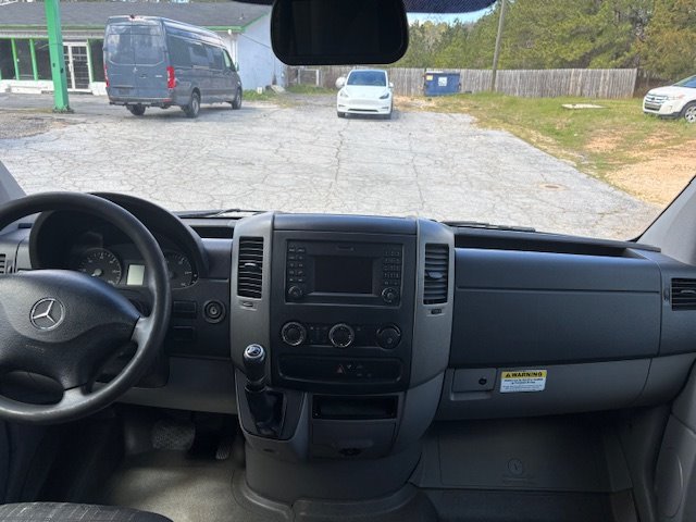 2018 Mercedes-Benz Sprinter 2500 High Roof photo