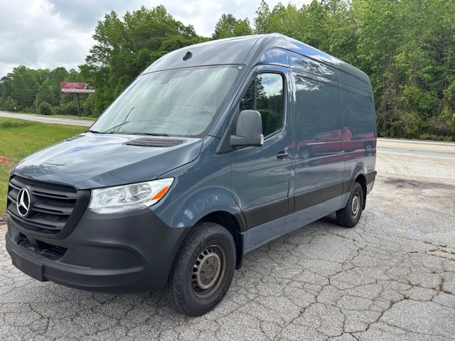2019 Mercedes-Benz Sprinter 2500 High Roof photo