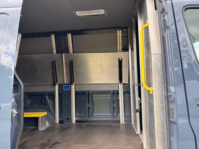 2019 Mercedes-Benz Sprinter 2500 High Roof photo