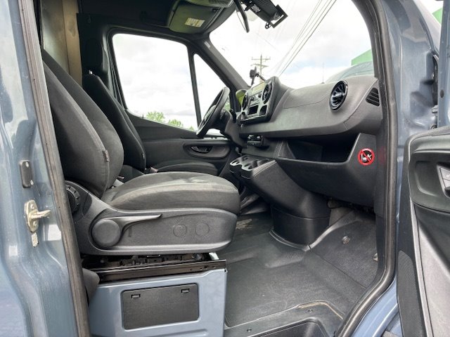 2019 Mercedes-Benz Sprinter 2500 High Roof photo