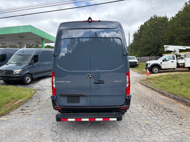 2019 Mercedes-Benz Sprinter 2500 High Roof photo