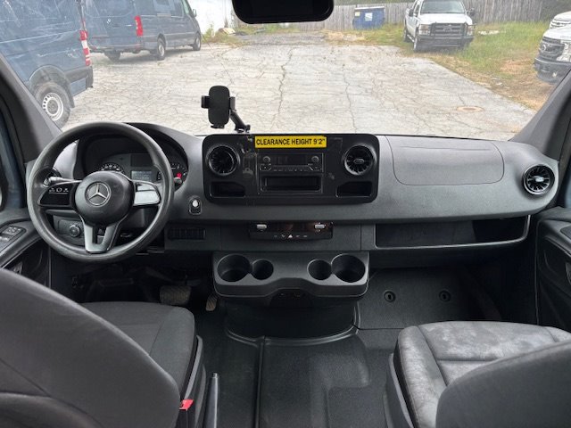 2019 Mercedes-Benz Sprinter 2500 High Roof photo
