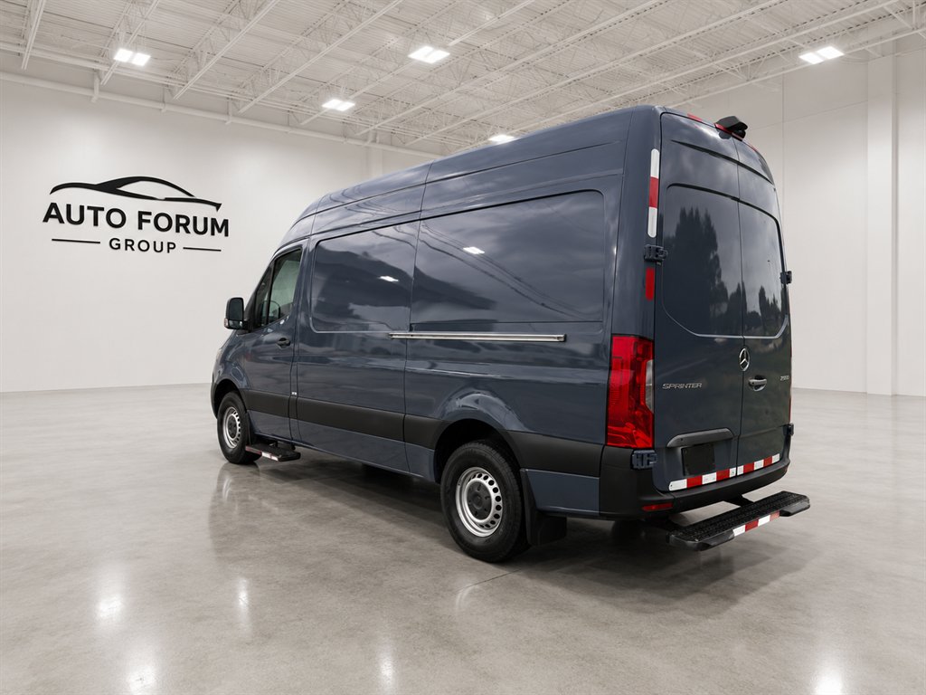 2019 Mercedes-Benz 500 - $21,999