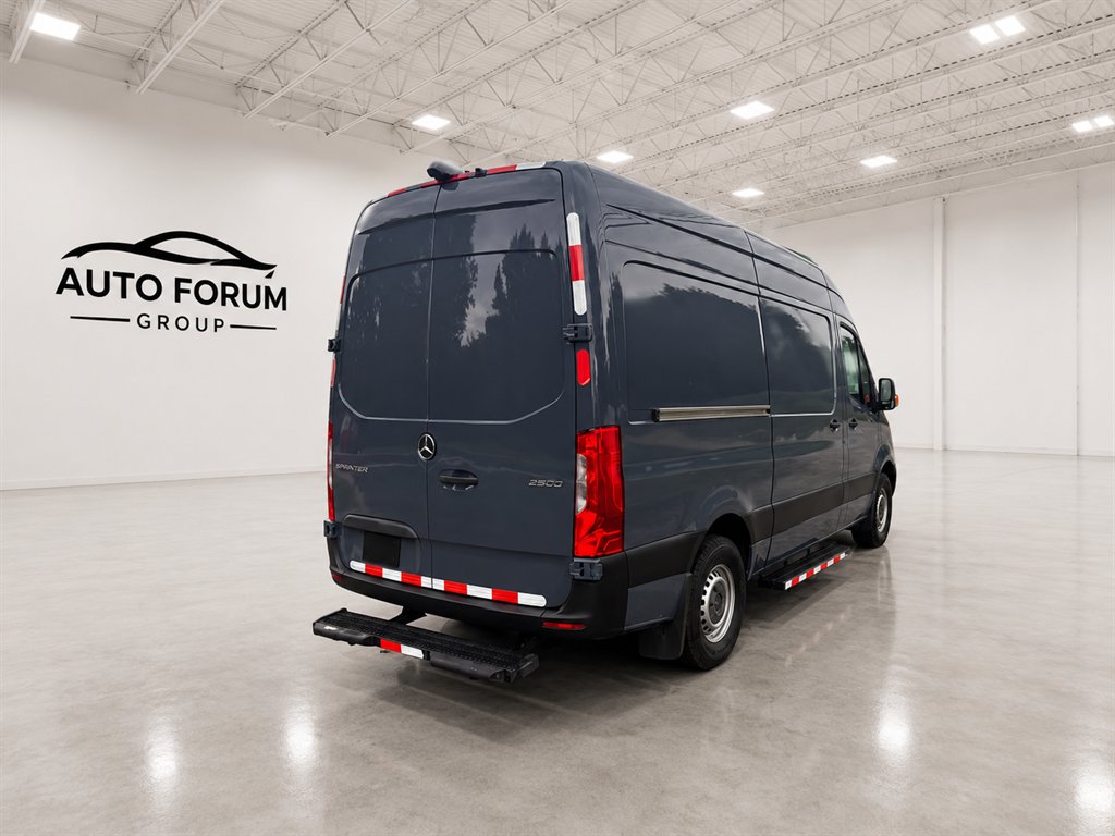 2019 Mercedes-Benz 500 - $21,999