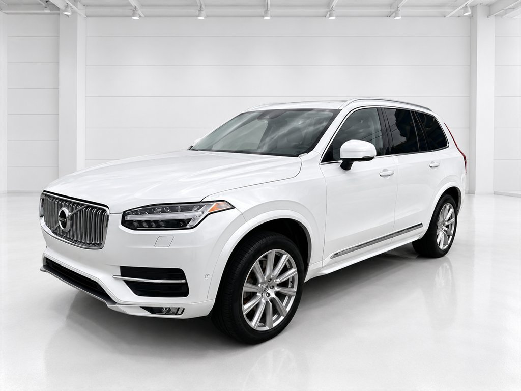 2018 Volvo XC90 - $15,999