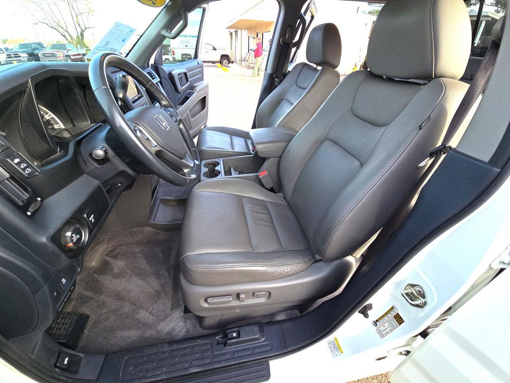 2014 Honda Ridgeline - $22,995