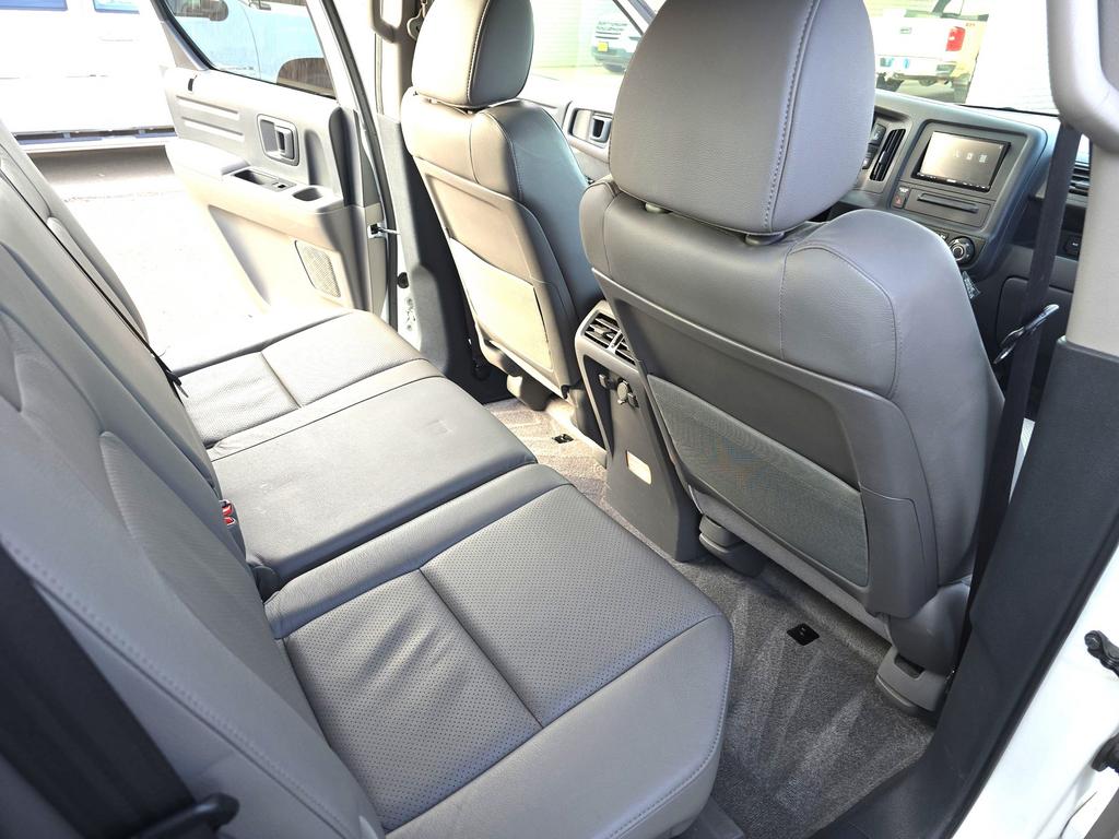2014 Honda Ridgeline - $22,995
