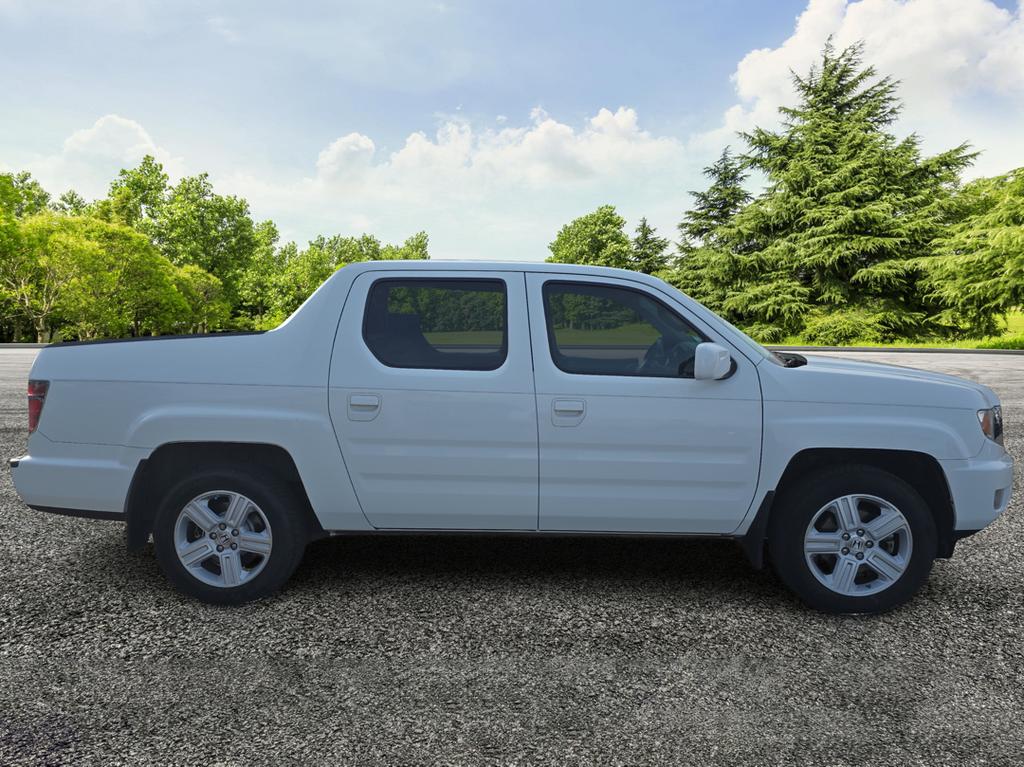 2014 Honda Ridgeline - $22,995