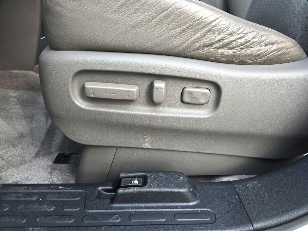 2014 Honda Ridgeline - $22,995