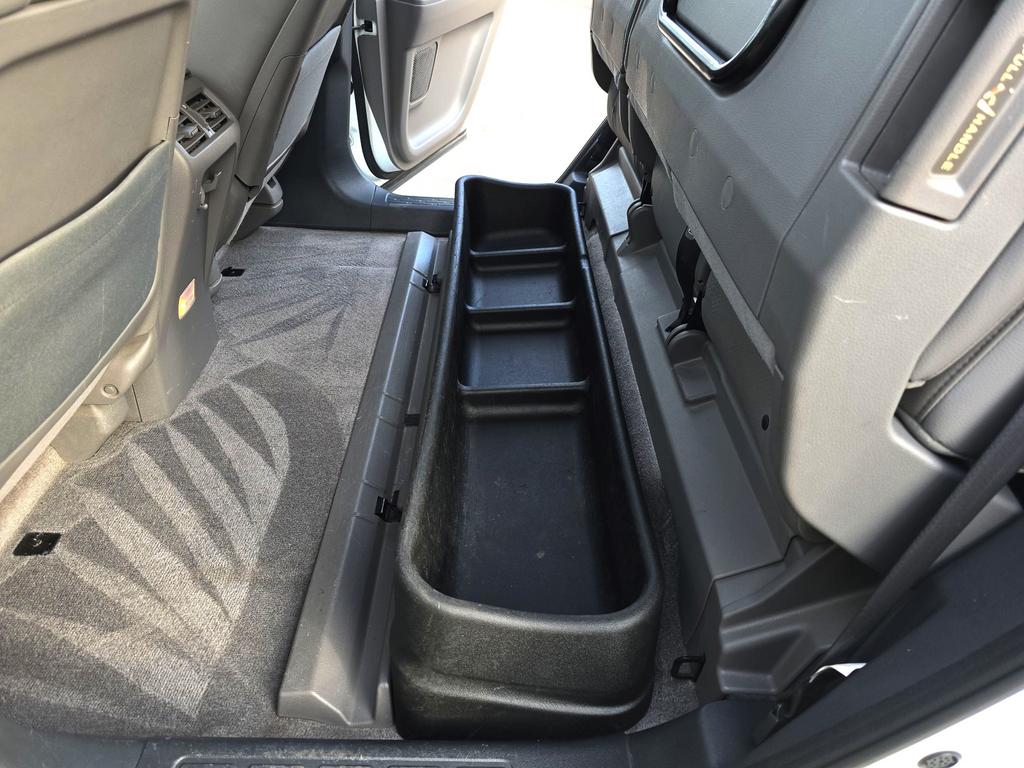 2014 Honda Ridgeline - $22,995