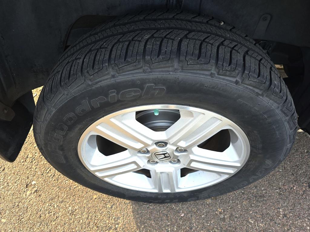2014 Honda Ridgeline - $22,995