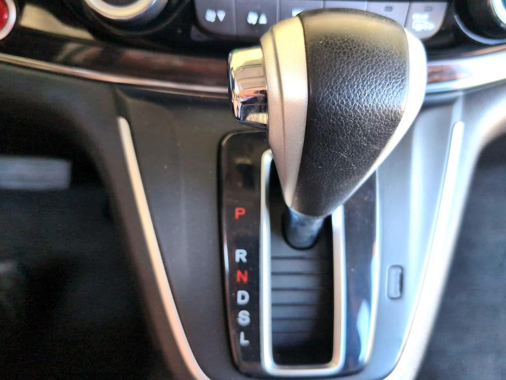 2015 Honda CR-V - $21,995