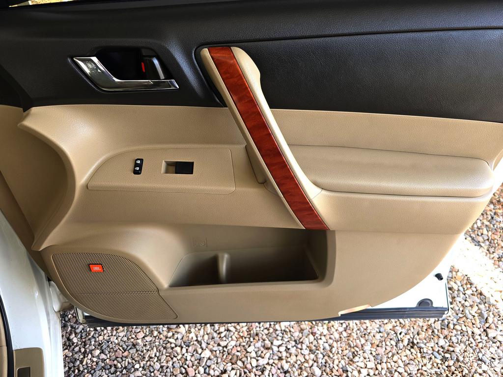 2008 Toyota Highlander Limited photo