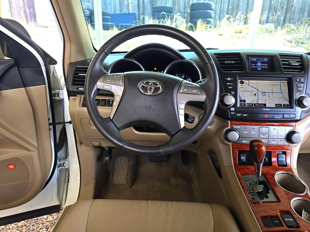 2008 Toyota Highlander Limited photo