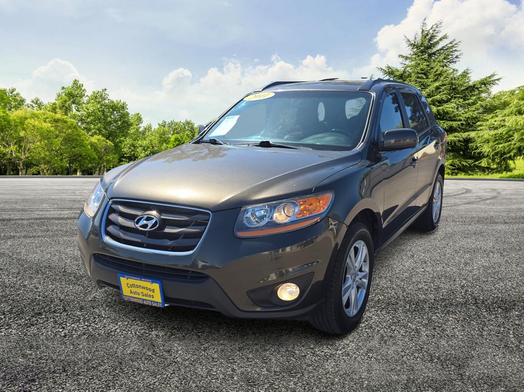 2011 Hyundai Santa Fe - $11,995