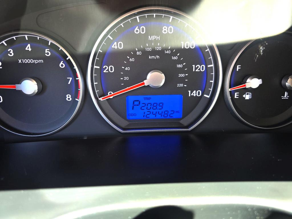 2011 Hyundai Santa Fe - $11,995