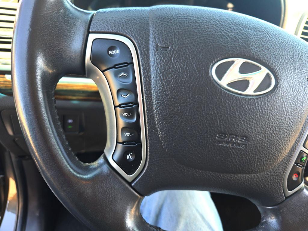 2011 Hyundai Santa Fe - $11,995