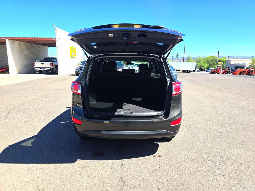 2011 Hyundai Santa Fe - $11,995