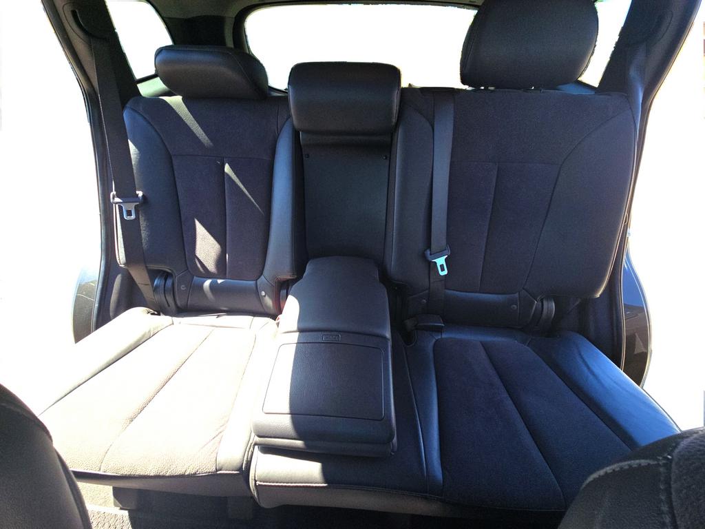 2011 Hyundai Santa Fe - $11,995
