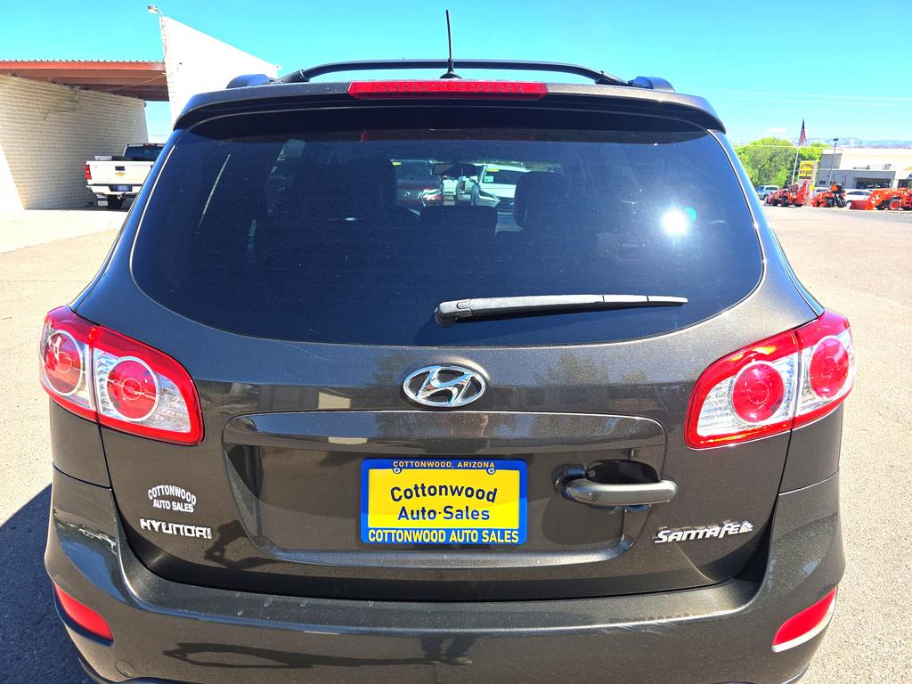 2011 Hyundai Santa Fe - $11,995