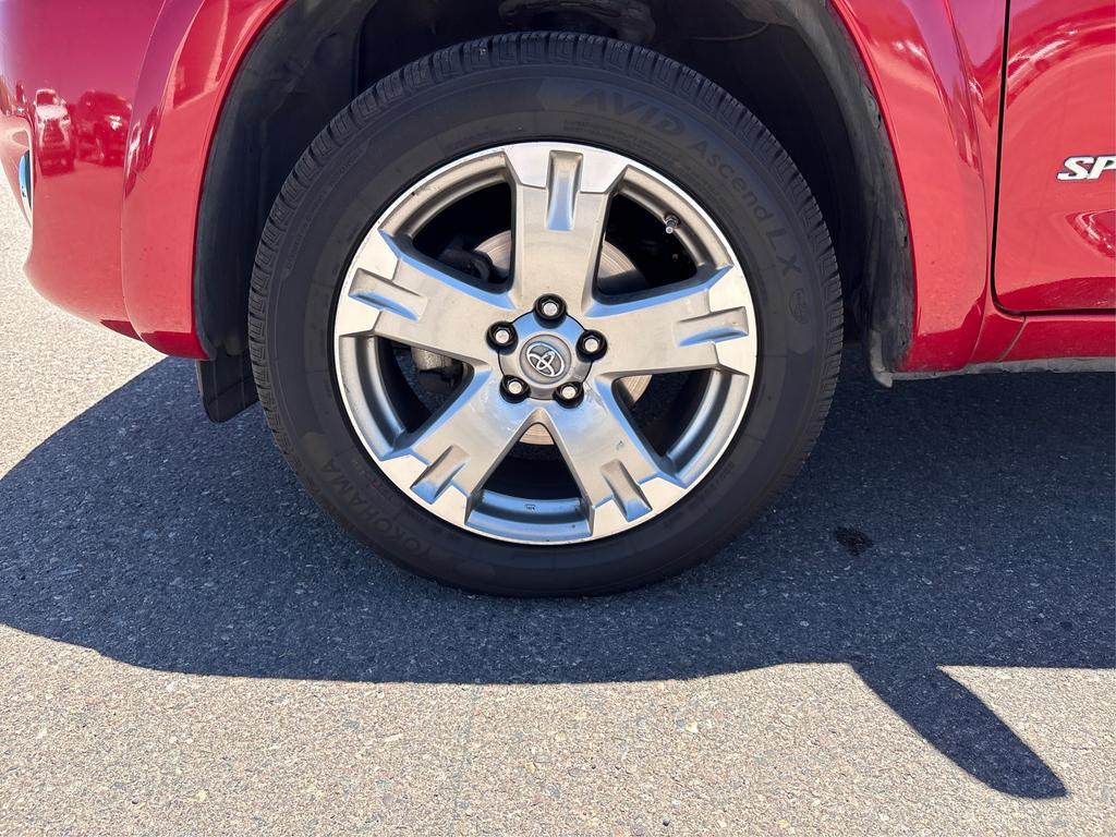 2012 Toyota RAV4 - $15,995