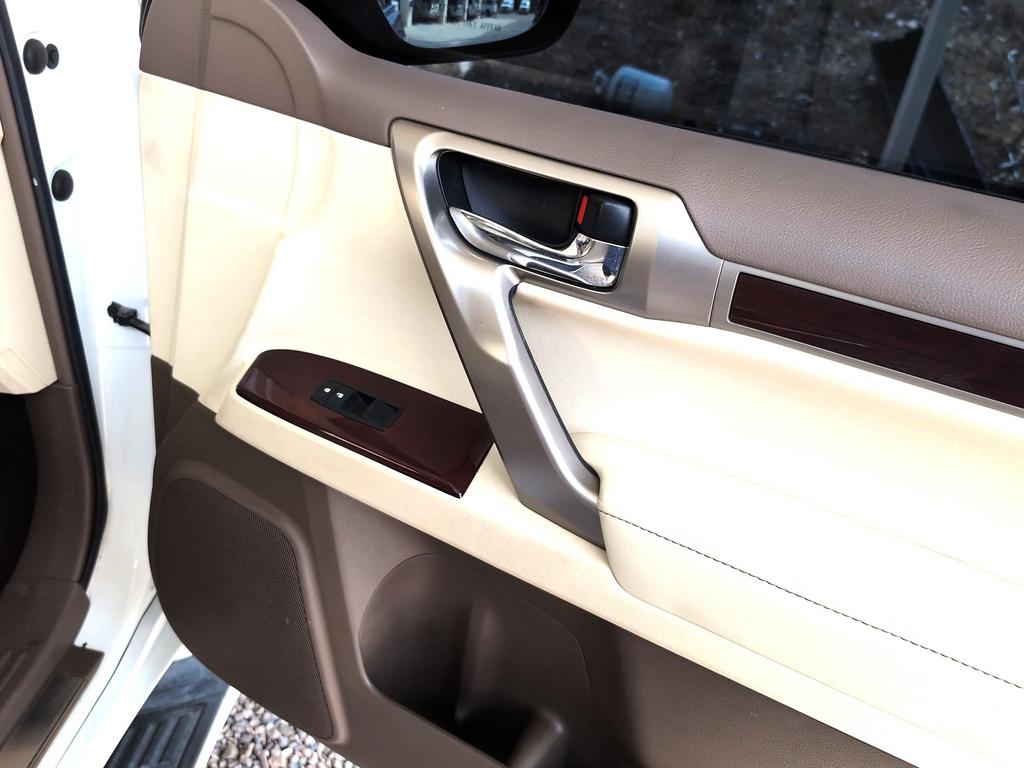 2015 Lexus GX - $27,995