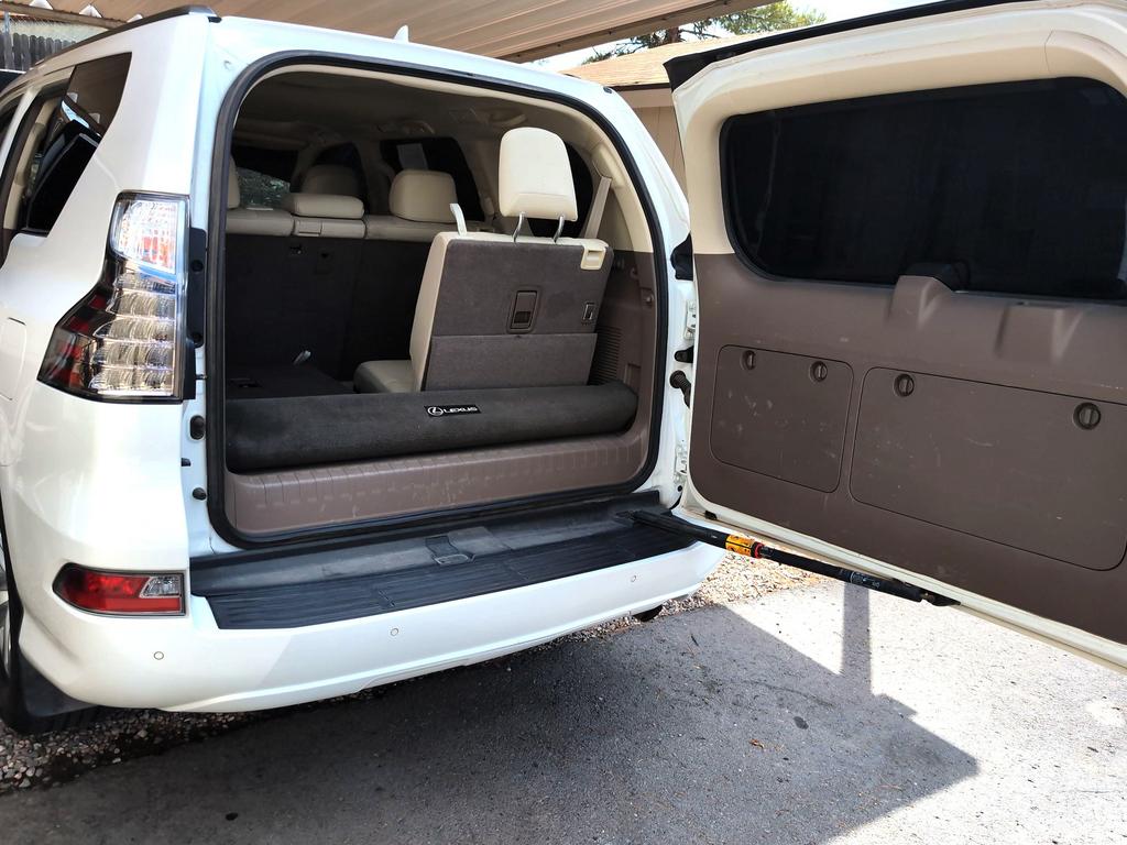 2015 Lexus GX - $27,995