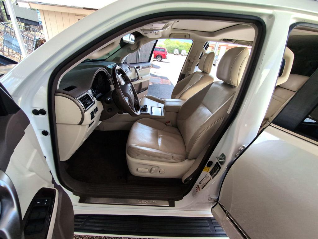 2015 Lexus GX - $27,995